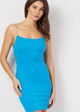 Платье силуэтное трикотажное