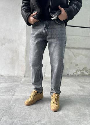 Стильні чоловічі джинси