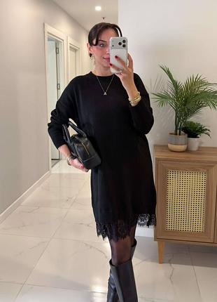 Объемное платье с кружевом черная серая