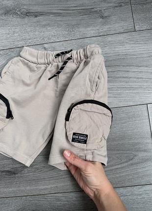 Шорти з карманами 3