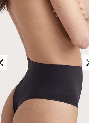 Безшовні утягуючі трусики стрінги жіночі m. моделирующие безшовные стринги