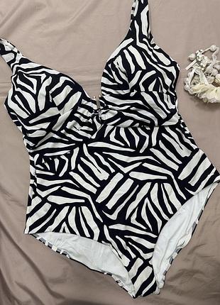 Утягуючий суцільний купальник