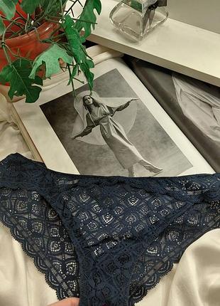Кружевные трусики бразильяны intimissimi