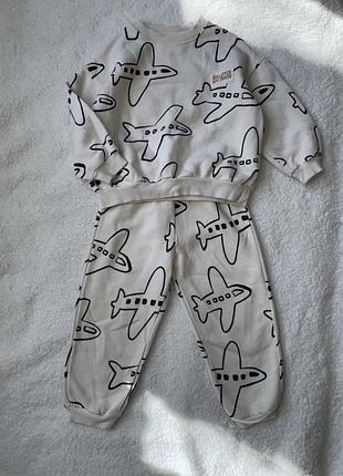 Спортивний костюм на хлопчика zara джогери штани широкі світшот оверсайз з літаками