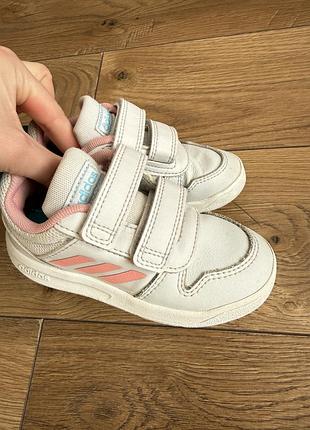 Кросівки adidas 24 розмір