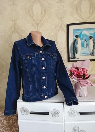 Пиджак джинсовый короткий на пуговицах женский