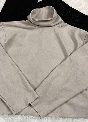 Светер бежевого кольору zara