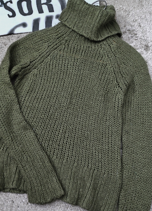 Свитер