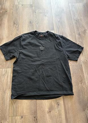 Футболка jordan чорна чоловіча / nike air jordan