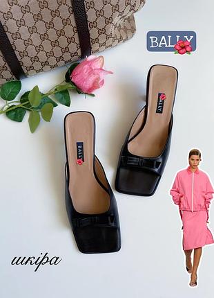 Мюлі босоніжки bally
