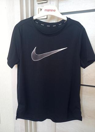 Фирменная качественная спортивная футболка для любимых видов спорта nike найк dri-fit оригинал для девочки по наборке 137-146 обычно это 10-11 лет