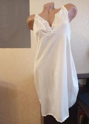 Фирменная белая ночнушка на брителях, комбинация.