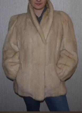 Норковая шуба. цвет паломино