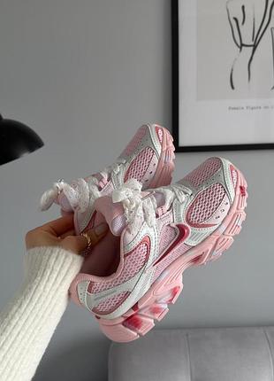 Женские кроссовки весна-лето, розово белые с сеткой на платформе