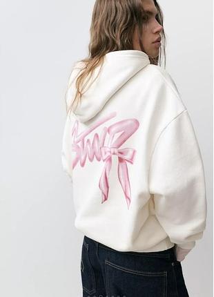 Худи женское с графическим бантом pull &amp; bear
