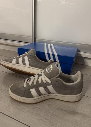 Кросівки adidas campus