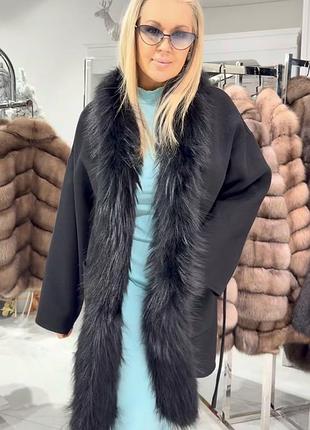 Пальто весна с лисой кашемир