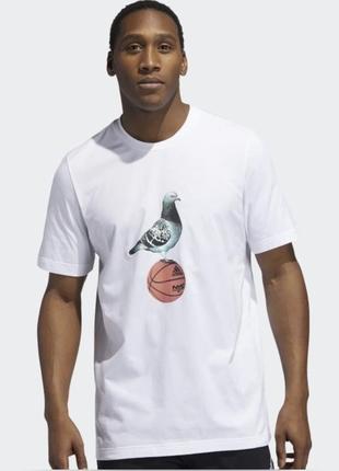 Мужская белая футболка adidas ny pigeon tee