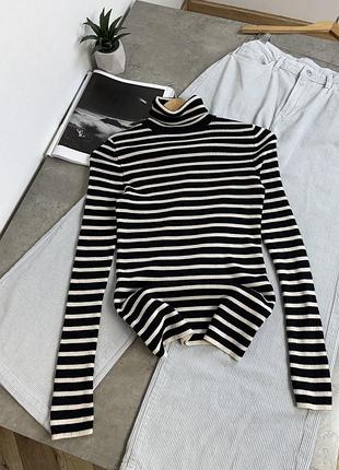 Гольф в смужку з вовни