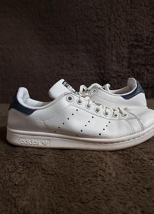 Шкіряні кросівки  adidas  sten smith