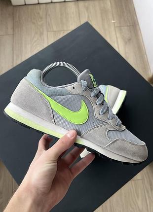 Кросівки nike