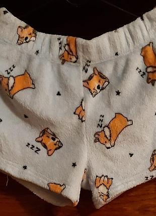 Женские теплые велюровые шорты от new look