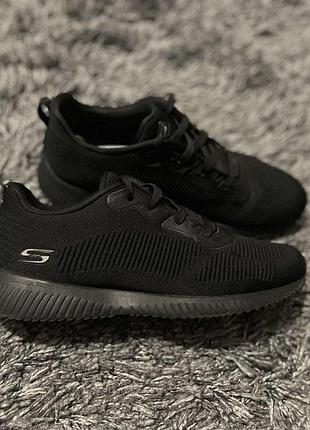 Кроссовки skechers bobs sport squad tough talk 39 (25 см) черные, идеальное состояние