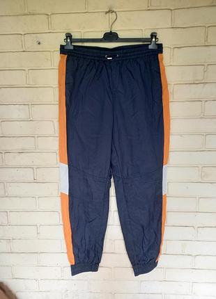 Спортивні штани розмір l