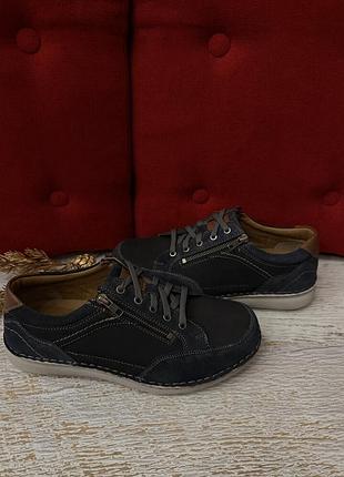 Кожаные фирменные кроссовки naturlaufer 43р.