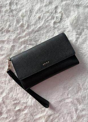 Гаманець dkny  шкіра сафьяно. ідеальний стан