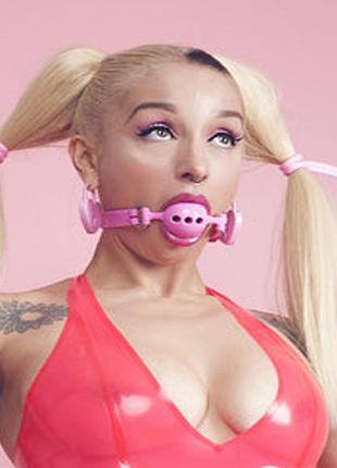 Кляп с силиконовым шариком и тремя отверстиями для воздуха m(4,5см. диаметр шарика), розовый