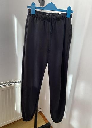 Спортивні штани жіночі 34/xs