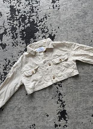 Вкорочена сорочка stradivarius