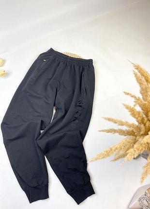 Штани спортивні чоловічі