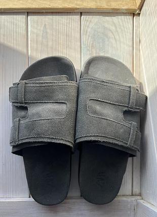 Шльопанці замшеві сірі хлопчик zara 33 р.