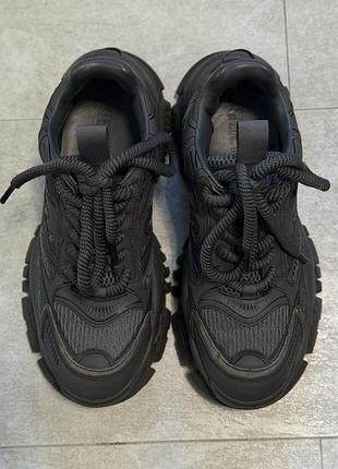 Стильні легкі кросівки steve madden оригінал 39