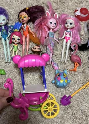 Ляльки енчімалс, лот іграшок