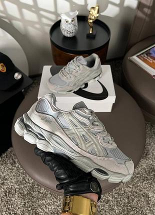 Жіночі кросівки asics gel-nyc grey