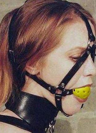 Шкіряний намордник із жовтим кляпом секс-магазин дорослих іграшок