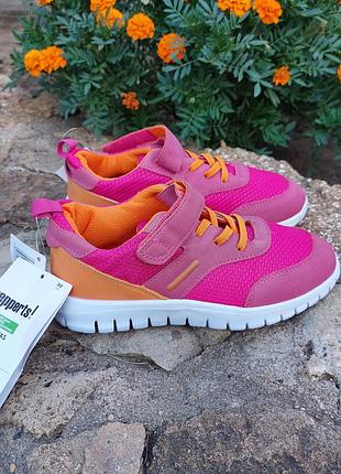 Кроссовки для девушек pepperts