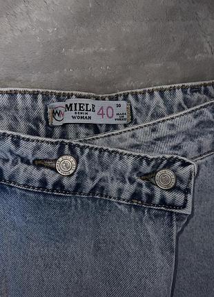 Співачка-шорти 4