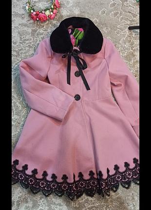 Ошатне нарядне пальто