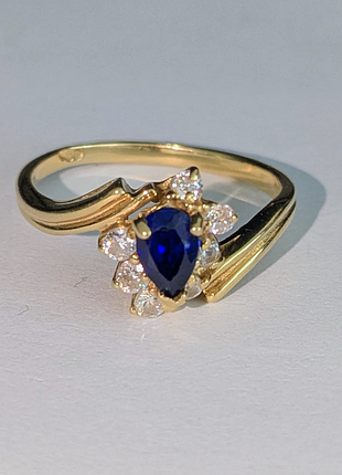 Золотая кольца с натуральным сапфиром
