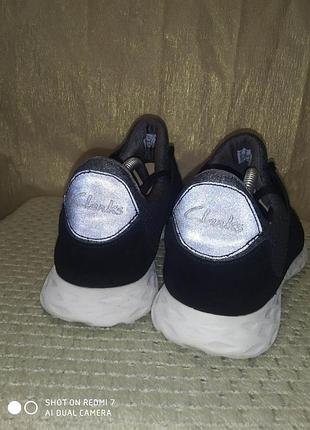 Кожаные кроссовки clarks 4