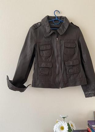Шкіряна куртка на 44-46 розмір унісекс