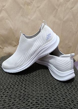 Кроссовки skechers
