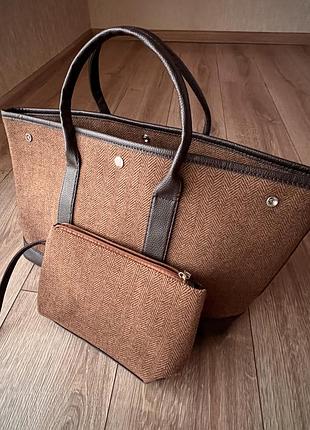 Стильна сумка-тоут +косметичка в комплекті