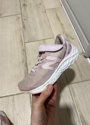 Кросівки дитячі