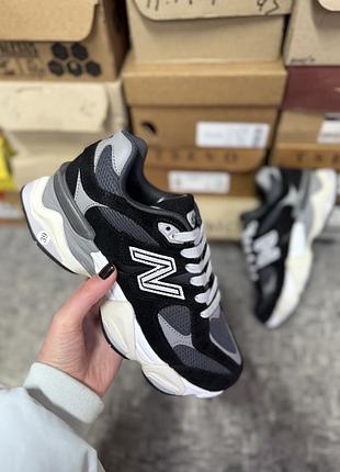 Жіночі та підліткові кросівки new balance 9060 чорні