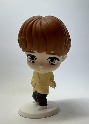 Фігурка jimin, tinytan від mcdonald's